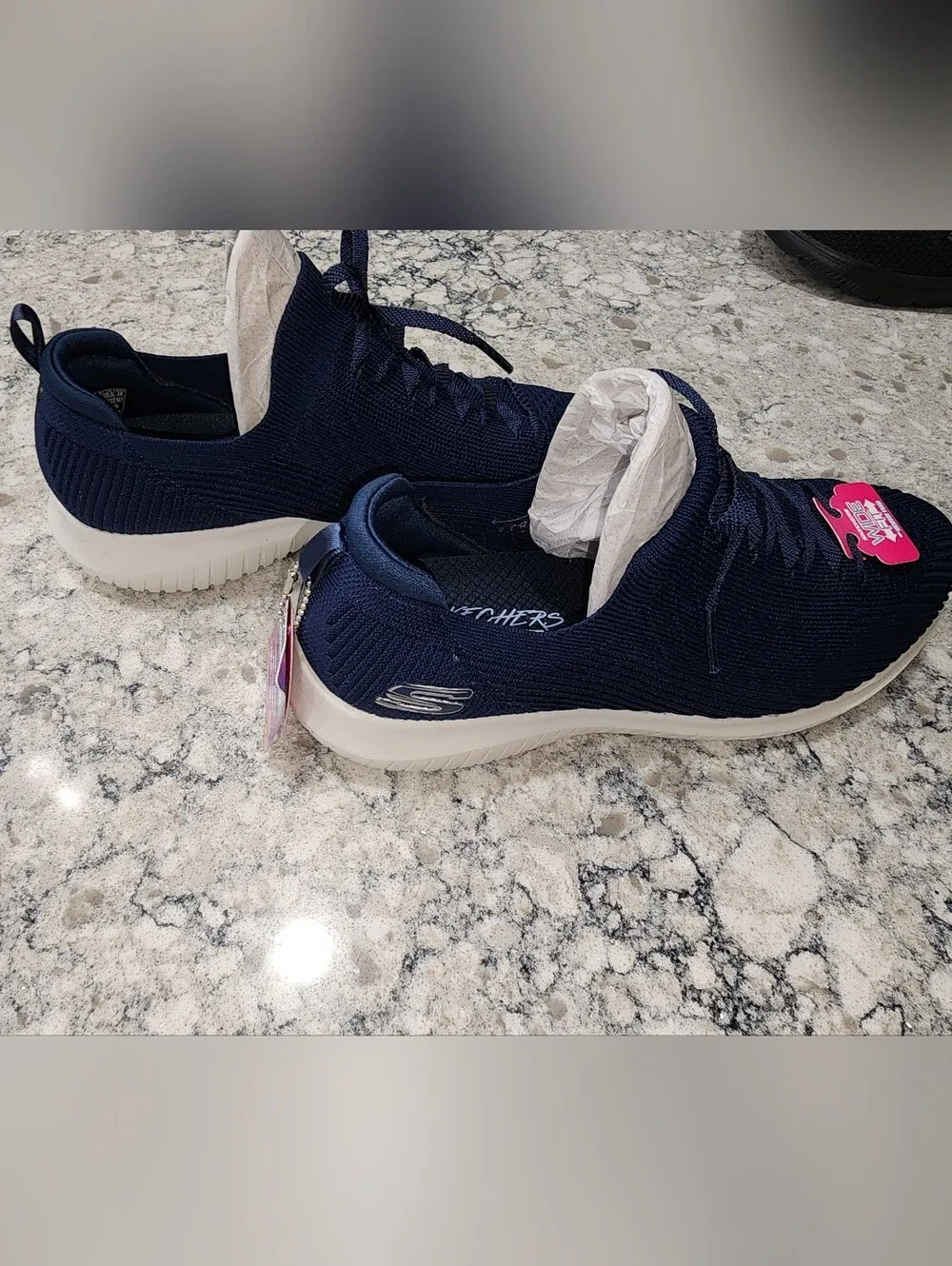 Skechers Women's Navy Stretch-Fit 8.5 Ultra Flex Wide Air Cooled Safe Comfort